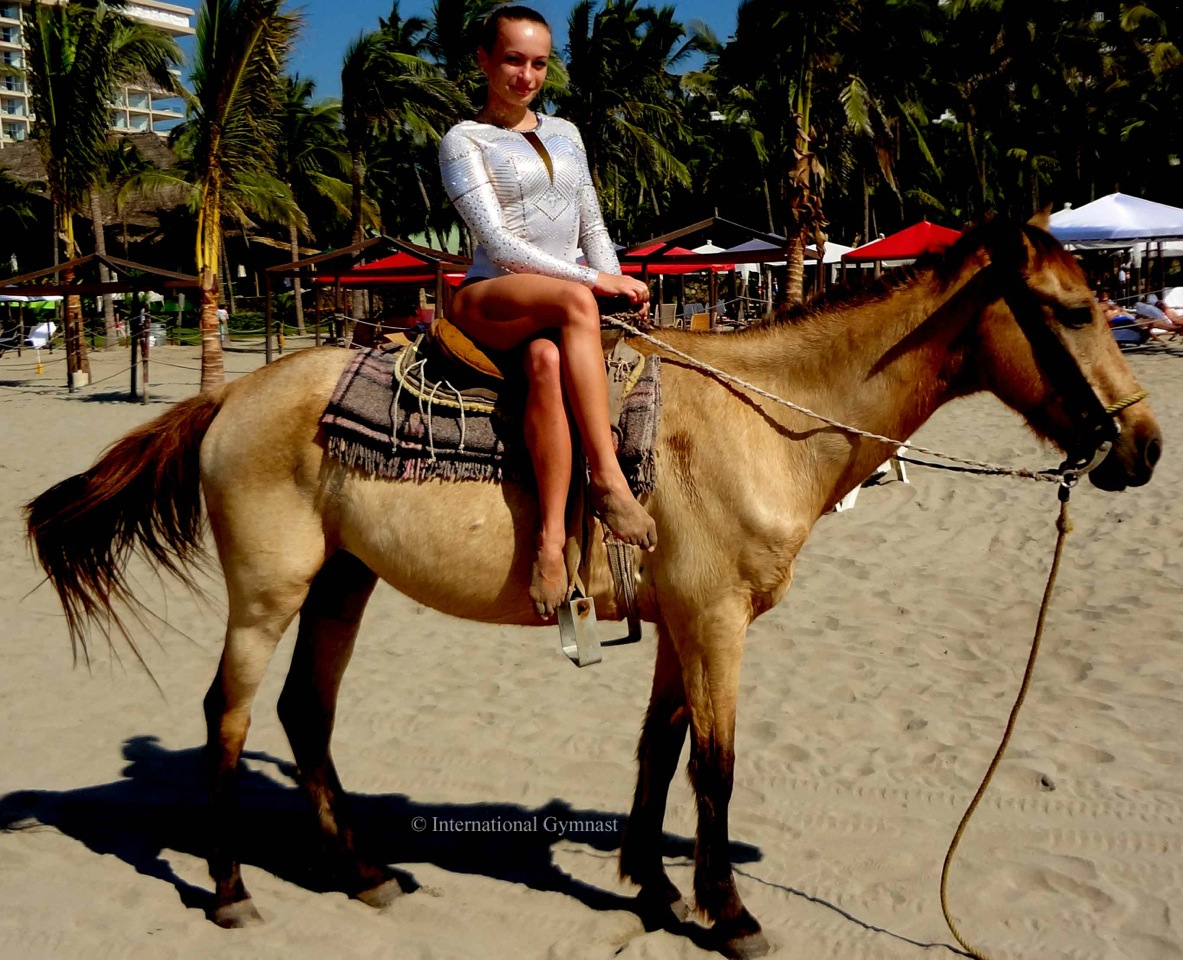 Kysla Leotard Horse Mexican Open