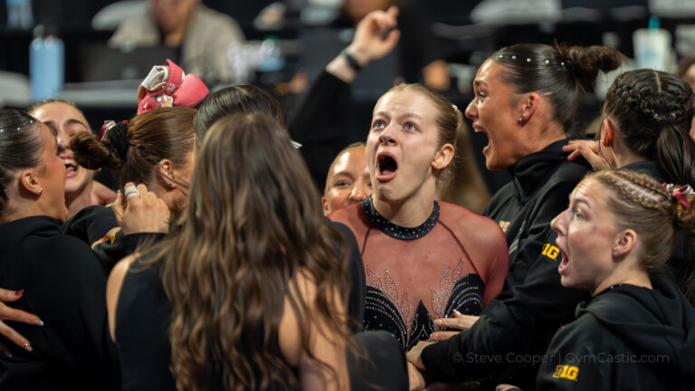 Photo Gallery: 2026 NCAA Championships – Minnesota Advances